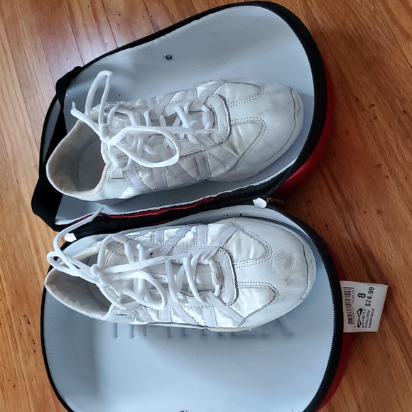 Nfinity White Cheer Shoes with Red Carrying Case Sz 8 - Picture 1 of 12